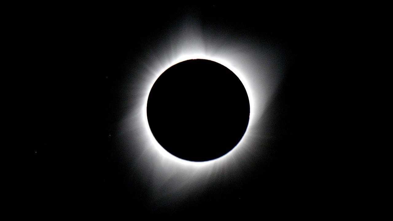 2017 North America Total Solar Eclipse Closeup Realtime 4K